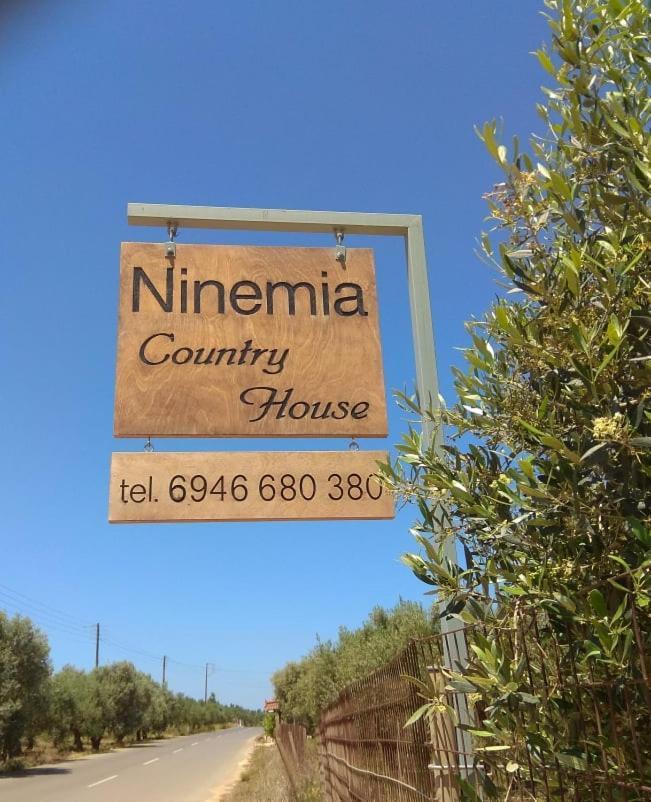 Ninemia Country House Vromonérion Exteriér fotografie